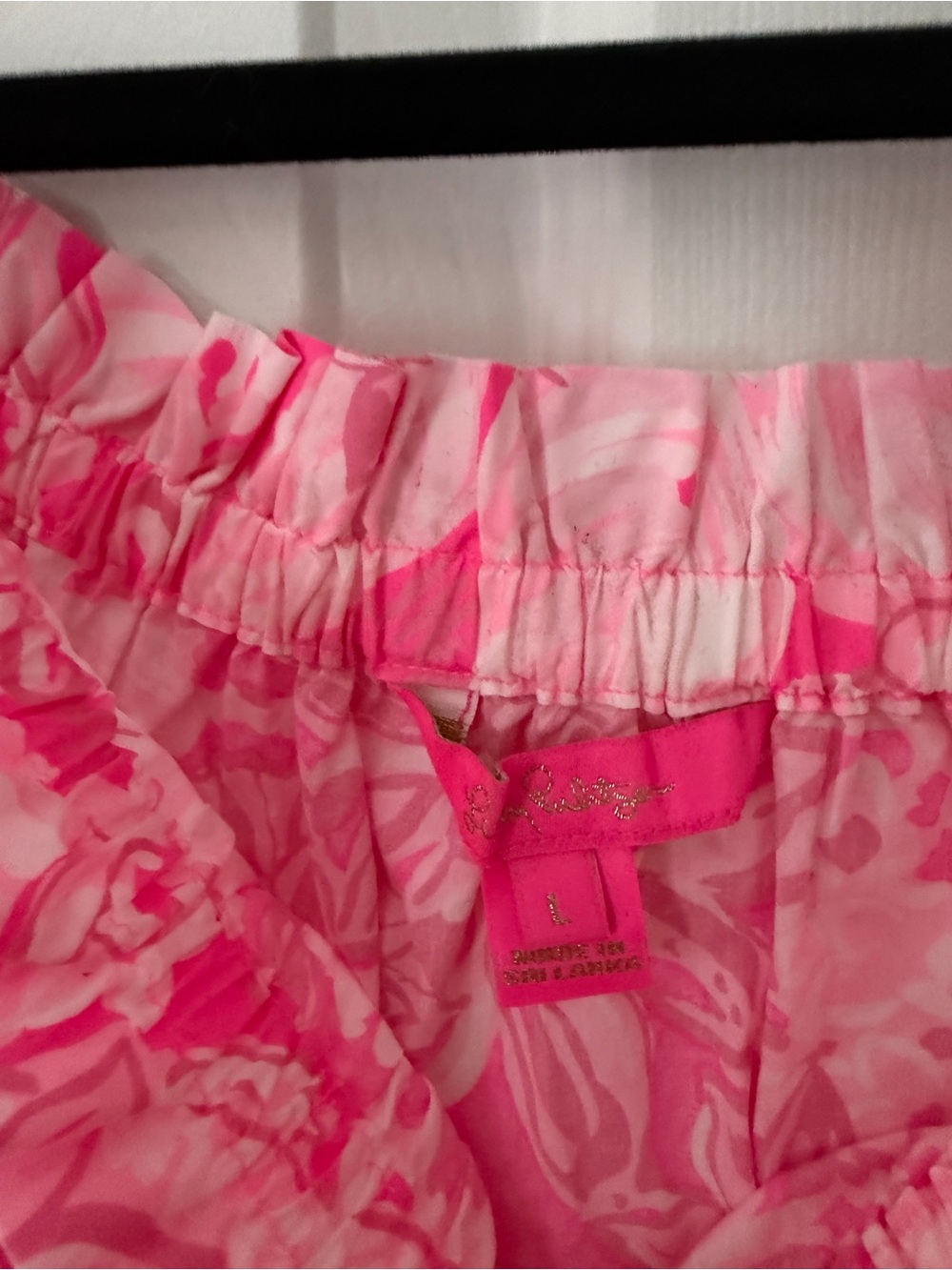 Lilly Pulitzer Pink & White Off-Shoulder Floral Top - Picture 3 of 4